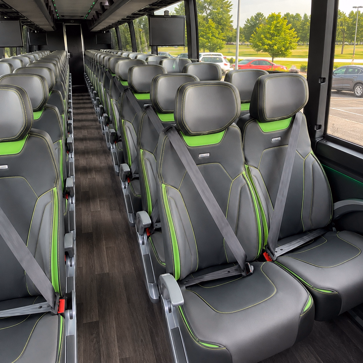 charter buses to la s top museums make the drive on i 10 easy